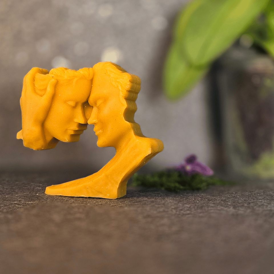 Aşk Yaşayan Çift Doğal Balmumu Mum